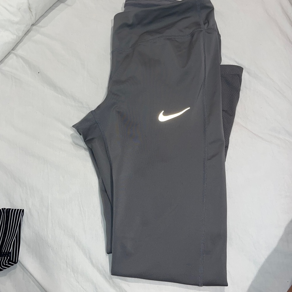 Grey Nike Work Out Leggings